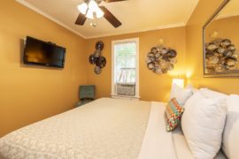 Key West Cottage Rentals - Villa Aqua Master Bedroom