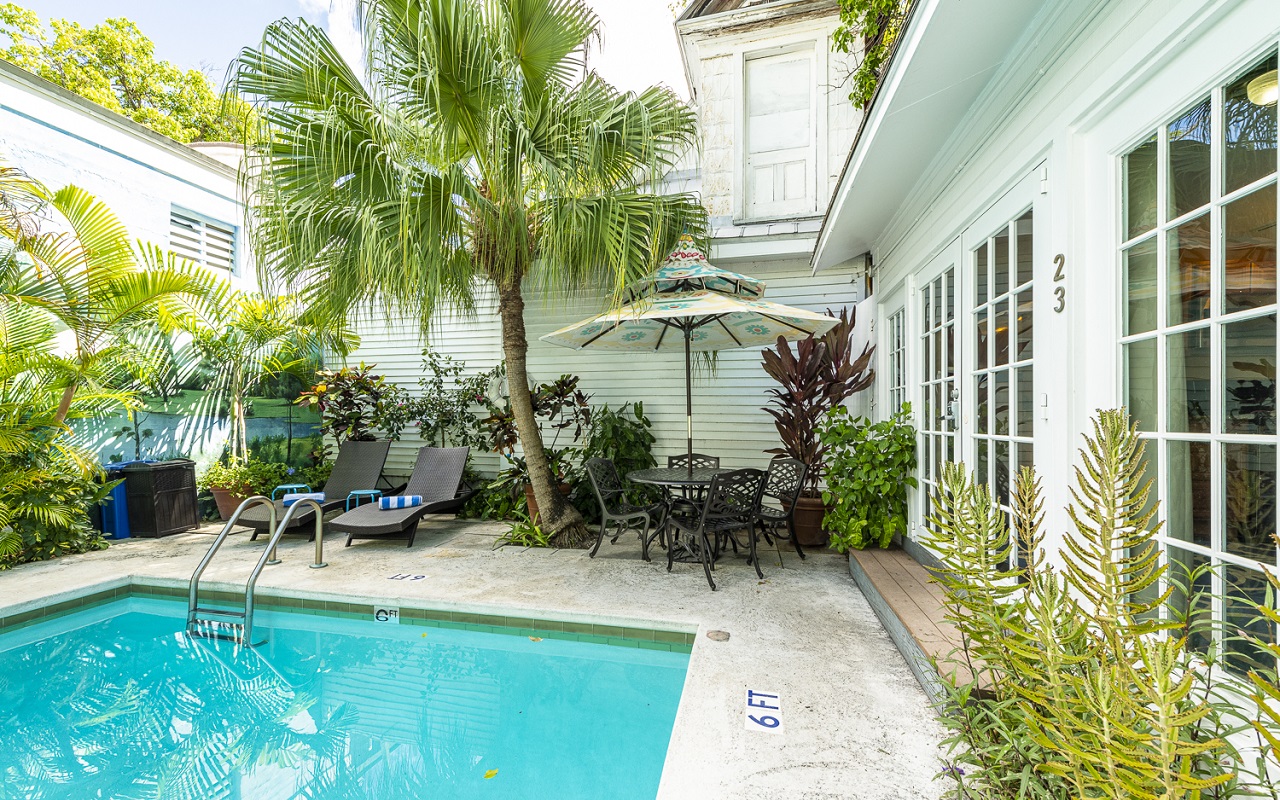 Key West Cottage Rentals - Rose Lane Villas pool