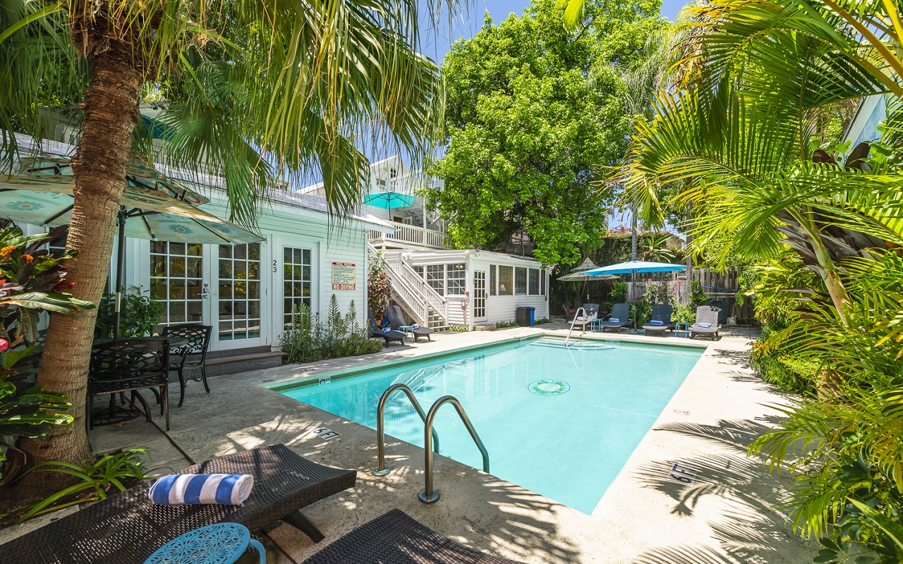 Key West Cottage Rentals - Rose Lane Villas pool