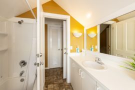 Key West Villas - Villa Grande's third floor bathroom