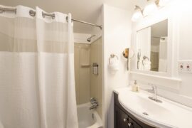 Key West Vacation Rentals - Villa Vista master bathroom