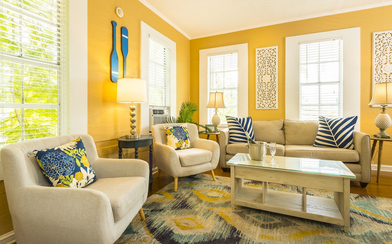 Villa Alta Sitting Area